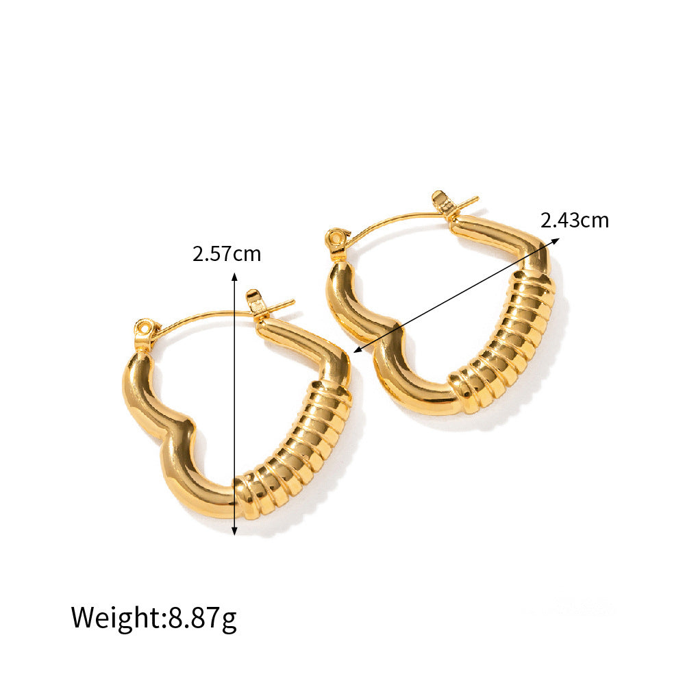 18K Gold Exquisite Fashion Heart Bread Design Earrings